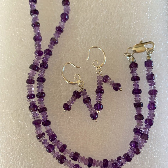 Radiant Amethyst Mix Necklace & Earrings - Picture 3 of 5